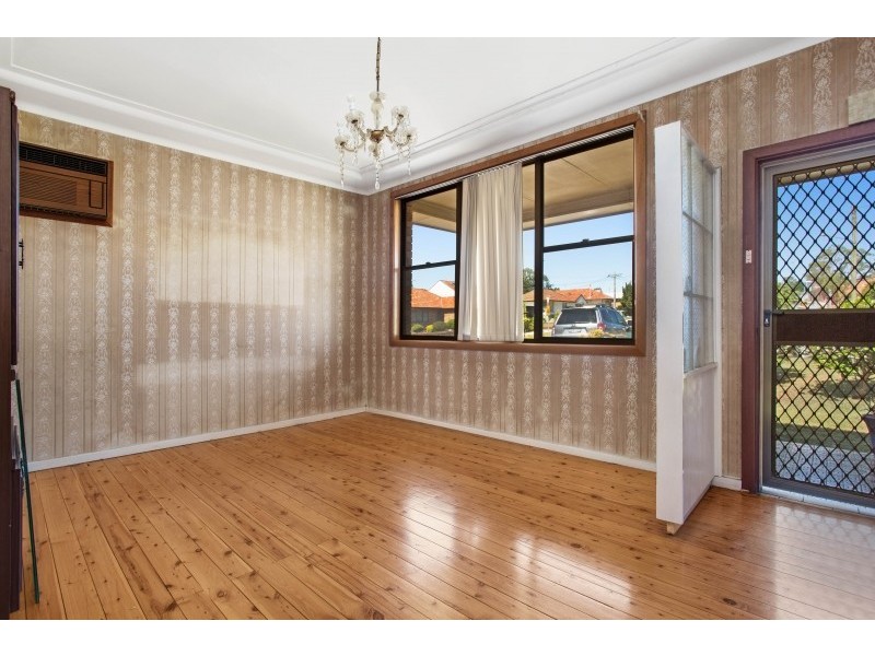 19 Weblands Street, Rutherford NSW 2320