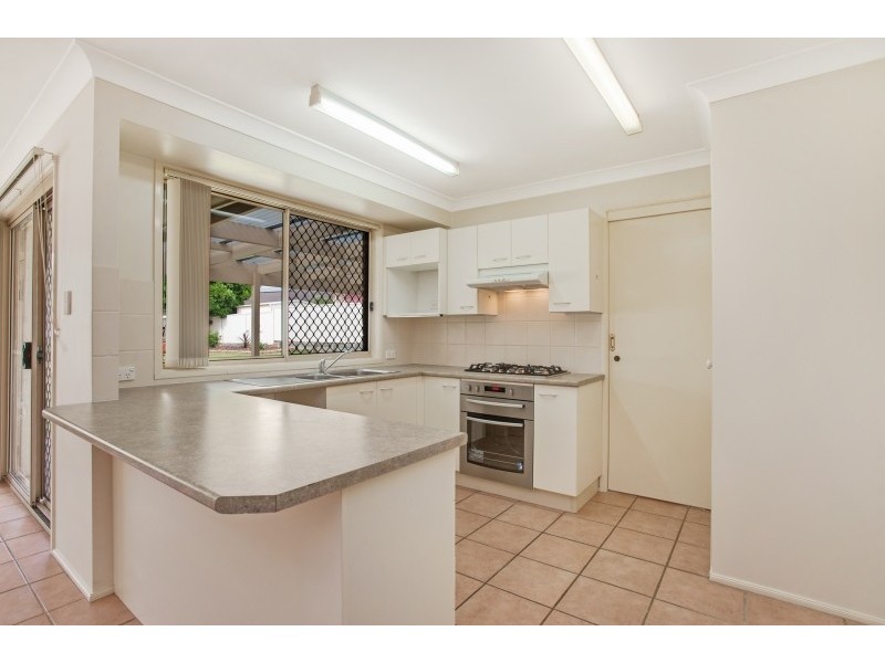8 Brentwood Terrace, Thornton NSW 2322