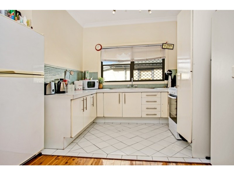12 Kenneth Street, East Maitland NSW 2323