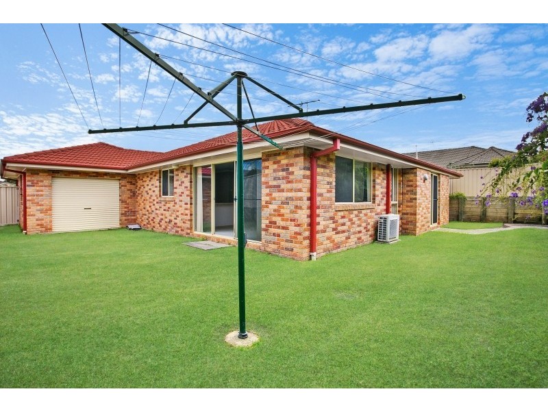 44 Canterbury Drive, Raworth NSW 2321