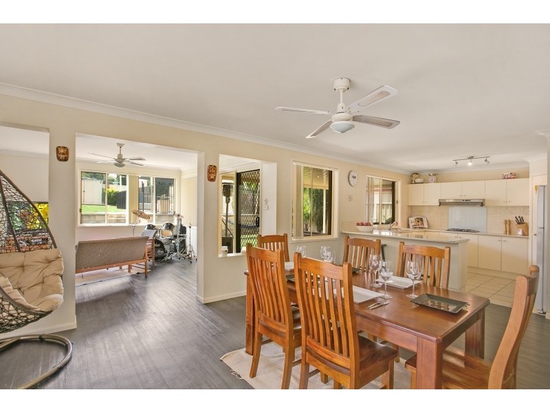 21 Rothbury Terrace, Thornton NSW 2322