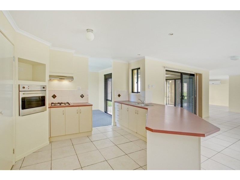 86 Turnbull Drive, East Maitland NSW 2323