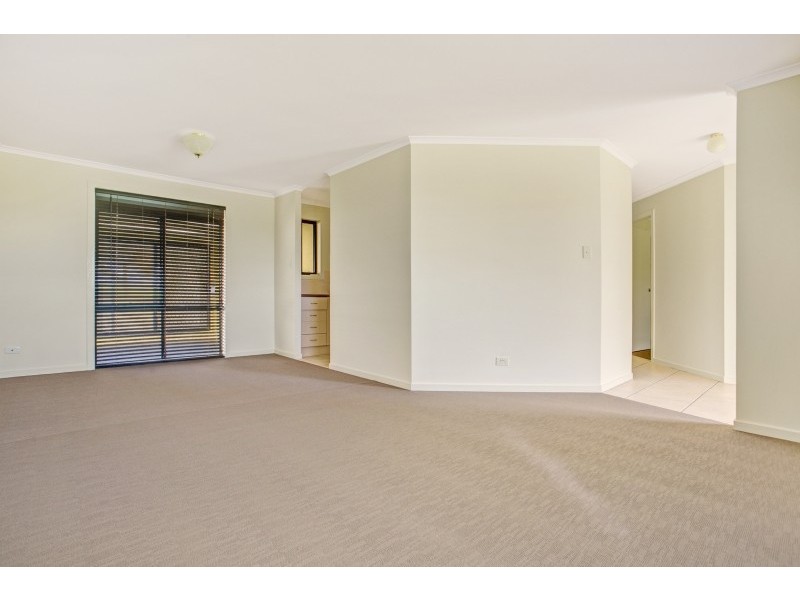 86 Turnbull Drive, East Maitland NSW 2323