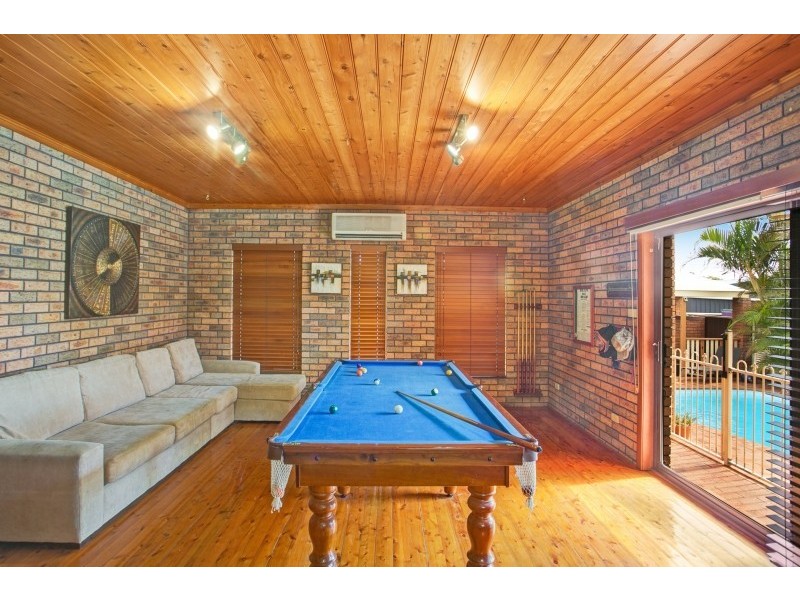 19 Barlow Close, Thornton NSW 2322