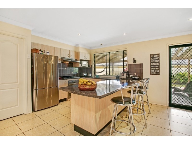 48 Hargreaves Circuit, Metford NSW 2323