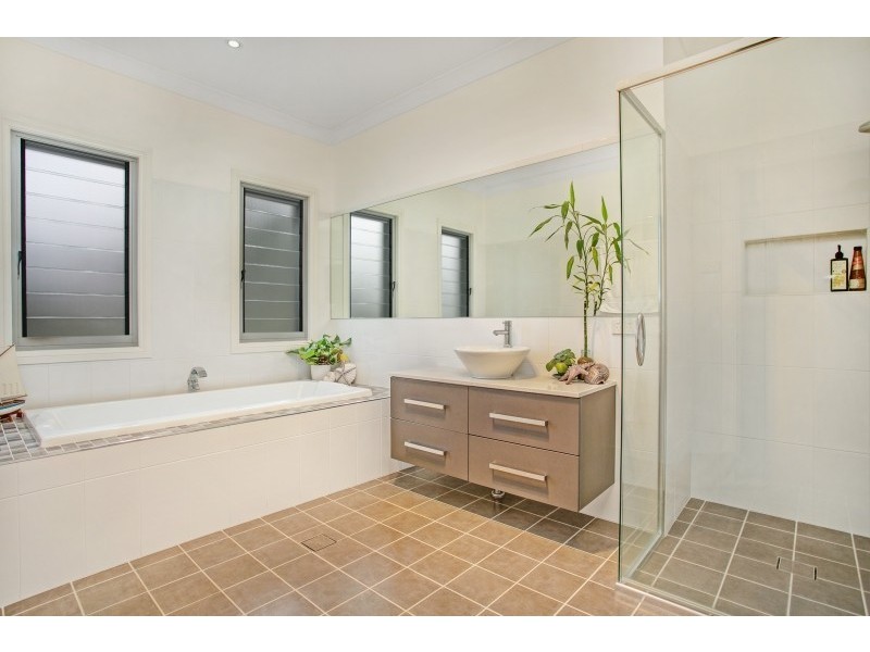 12 Cascade Close, Louth Park NSW 2320