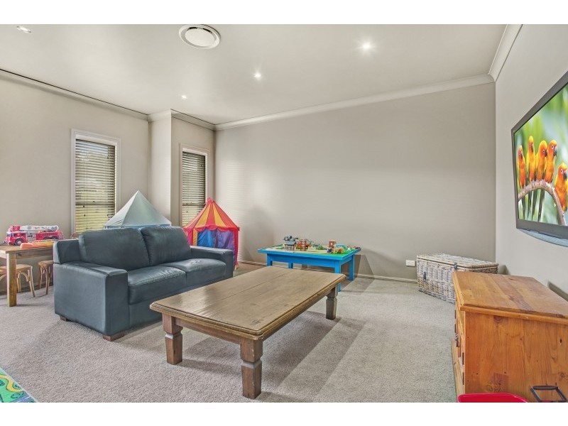 12 Cascade Close, Louth Park NSW 2320