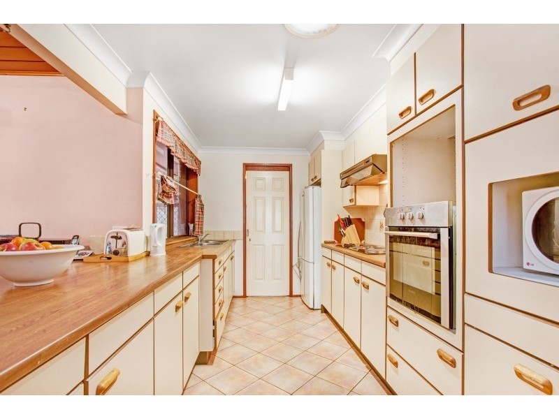 17 Holford Crescent, Thornton NSW 2322