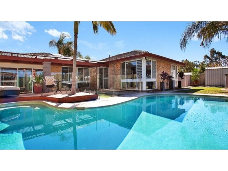 10 South Seas Drive, Ashtonfield NSW 2323