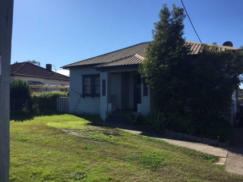 16 Farnsworth Street, Thornton NSW 2322