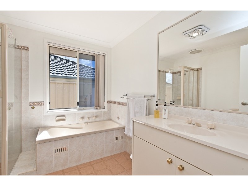 2 Brentwood Terrace, Thornton NSW 2322