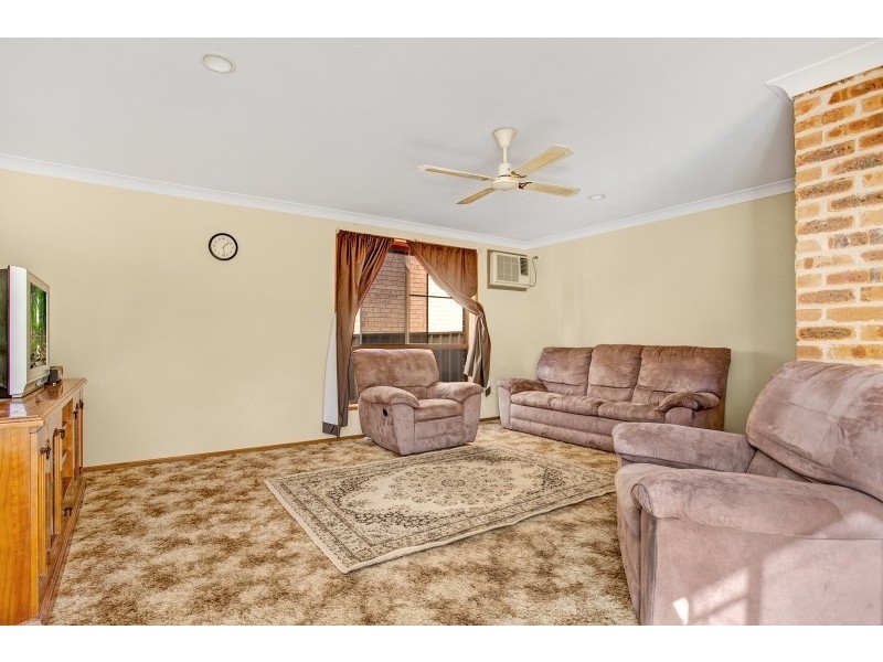 11 Adele Crescent, Ashtonfield NSW 2323