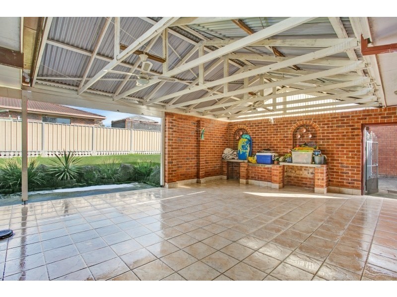 11 Adele Crescent, Ashtonfield NSW 2323