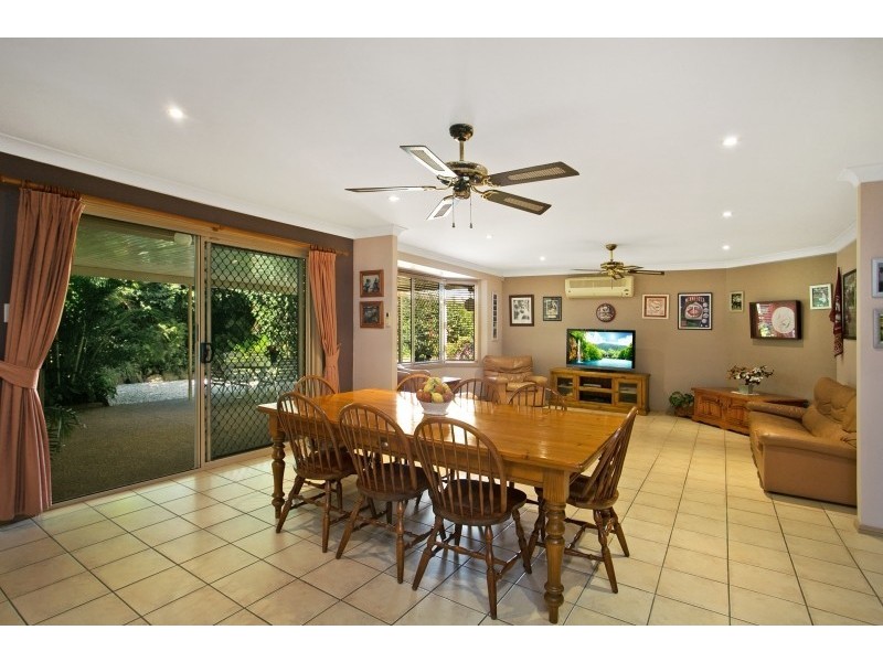 9 Candlebush Place, Thornton NSW 2322