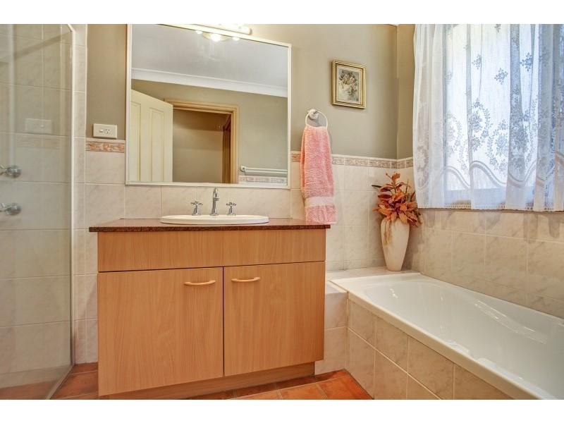 9 Candlebush Place, Thornton NSW 2322