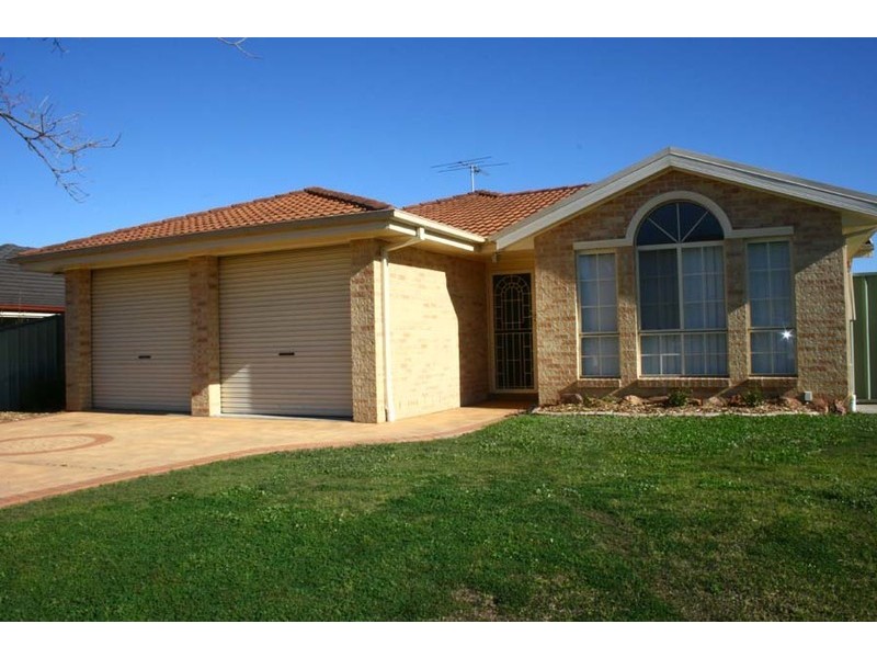 2 Jarrah Way, Thornton NSW 2322