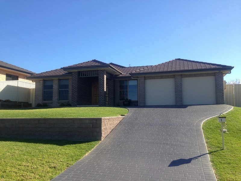 12 Laurina Avenue, Thornton NSW 2322