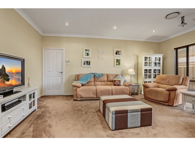 81 Somerset Drive, Thornton NSW 2322
