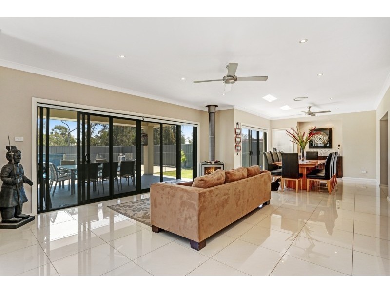 1 Ashleigh Street, Heddon Greta NSW 2321