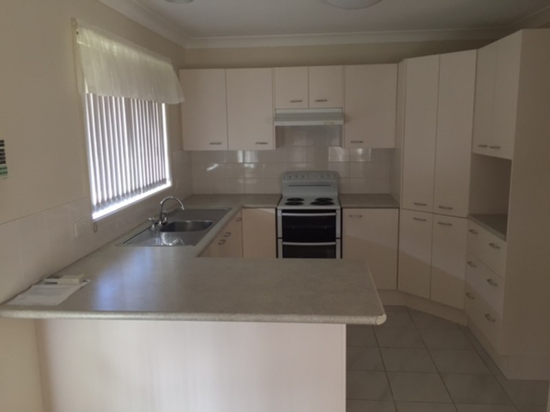 1/2 Bronwyn Close, Thornton NSW 2322