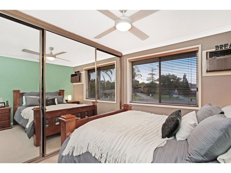 8 Meehan Close, Thornton NSW 2322