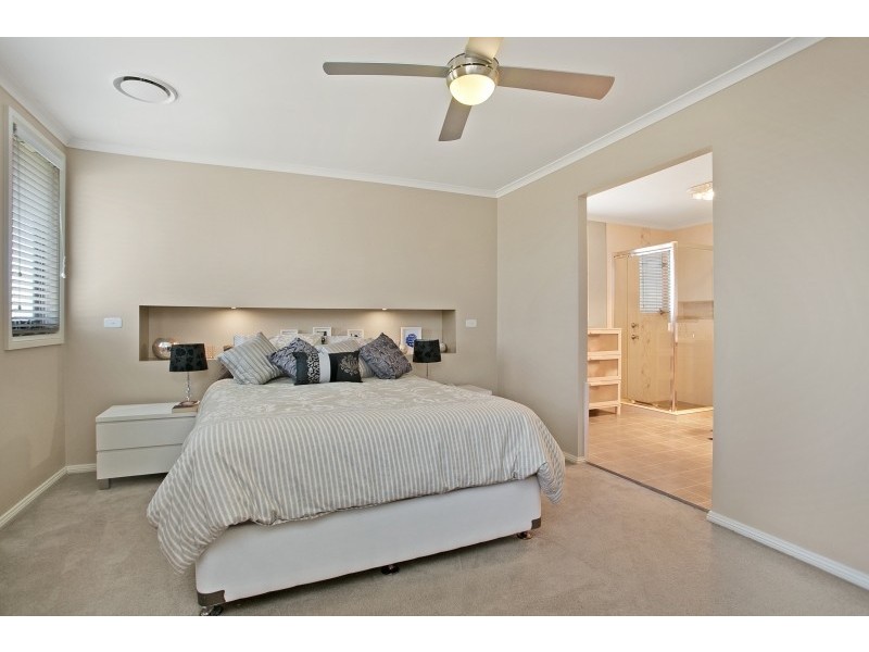 16 Darcys Circuit, Gillieston Heights NSW 2321