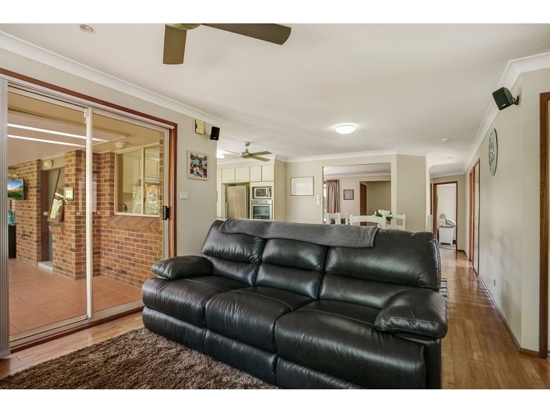 40 Corina Avenue, Bolwarra Heights NSW 2320