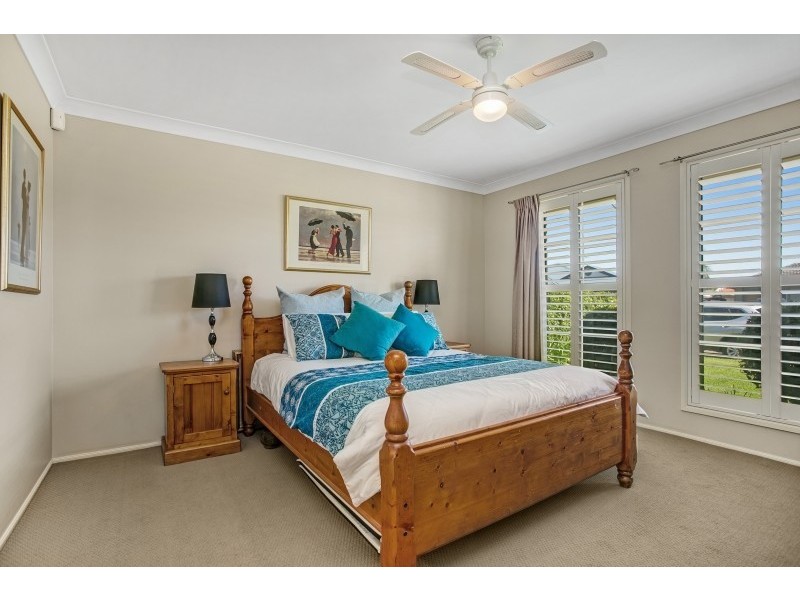 14 Streeton Drive, Metford NSW 2323