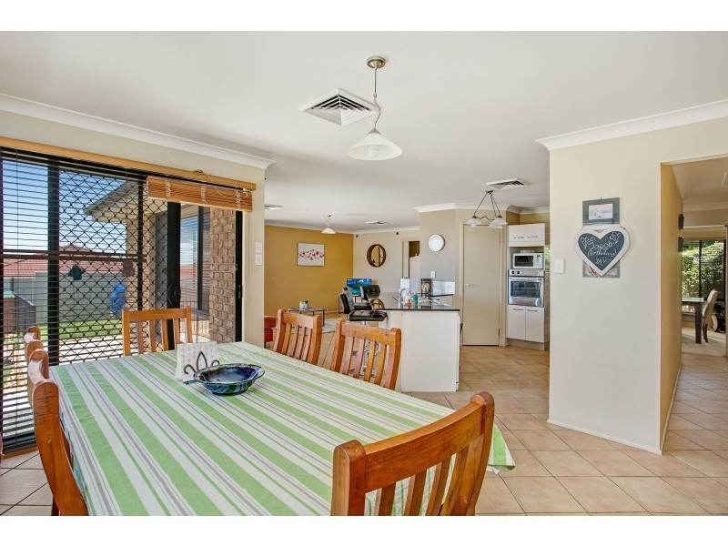 9 Acer Terrace, Thornton NSW 2322