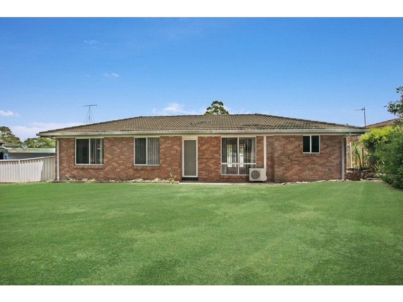 14 Buckingham Close, Thornton NSW 2322