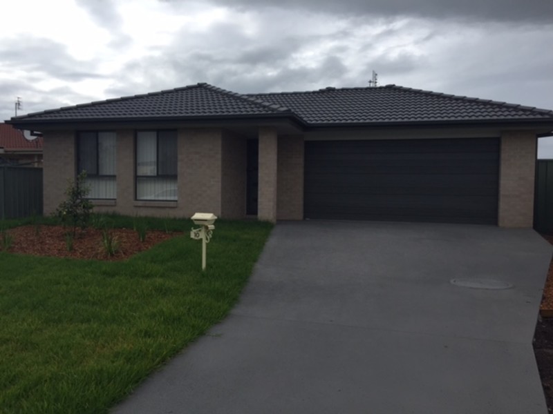 10 Lemonwood Circuit, Thornton NSW 2322