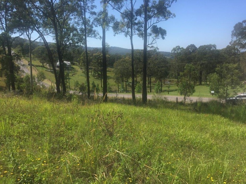 72 Boulton Drive, Paterson NSW 2421