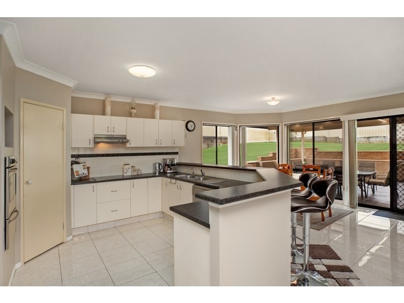 3 Cambewarra Avenue, Thornton NSW 2322