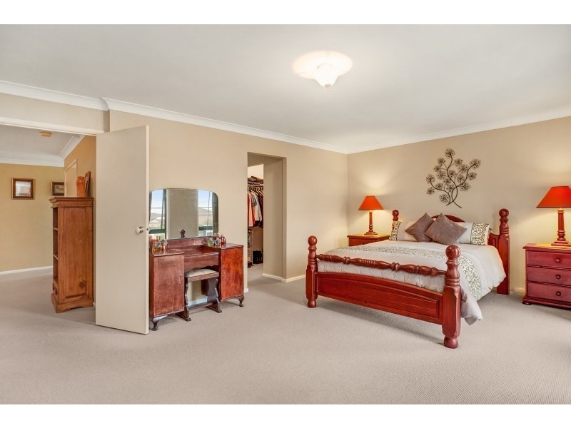 3 Cambewarra Avenue, Thornton NSW 2322