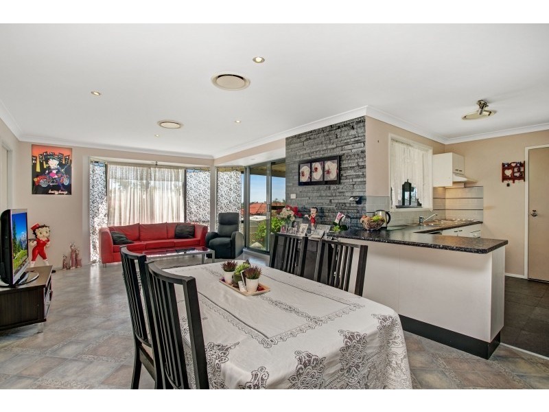 143 Somerset Drive, Thornton NSW 2322