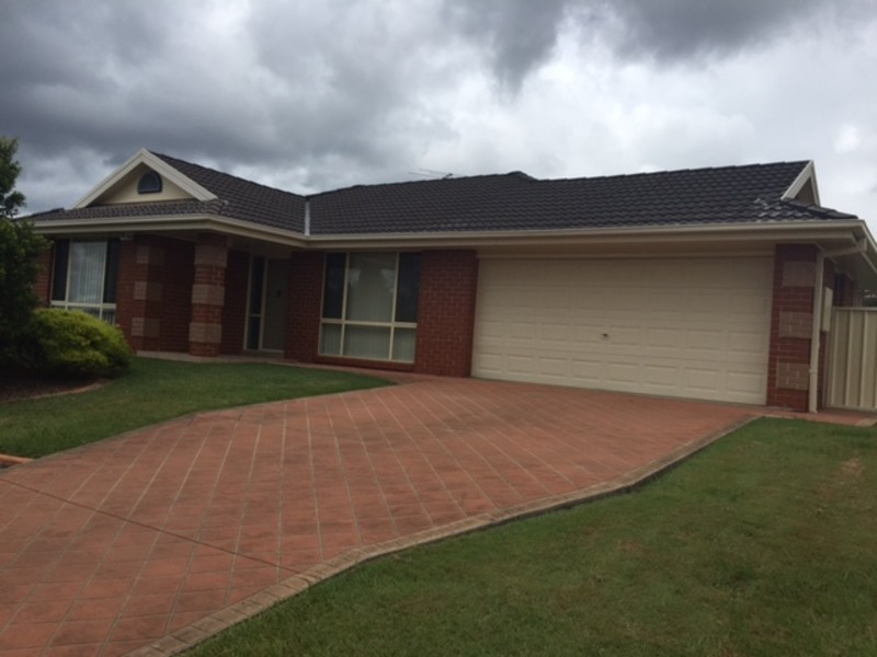 12 Featherwood Place, Thornton NSW 2322