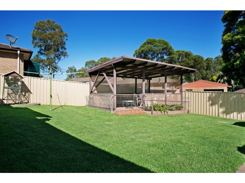 16 Bunbury Street, Thornton NSW 2322