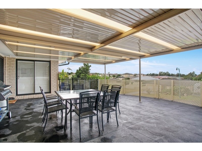 2 Laurina Avenue, Thornton NSW 2322