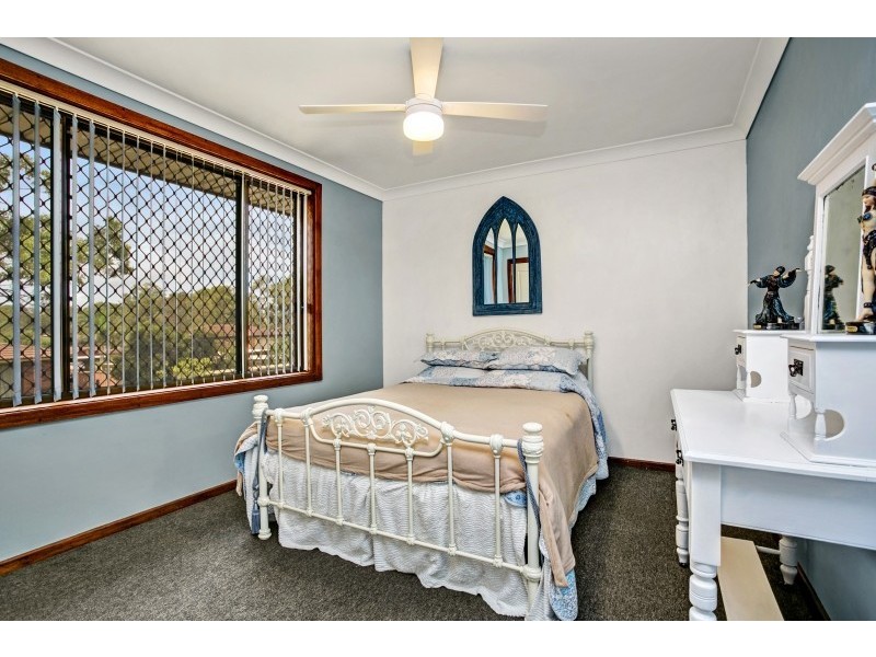 4 Daydream Close, Ashtonfield NSW 2323