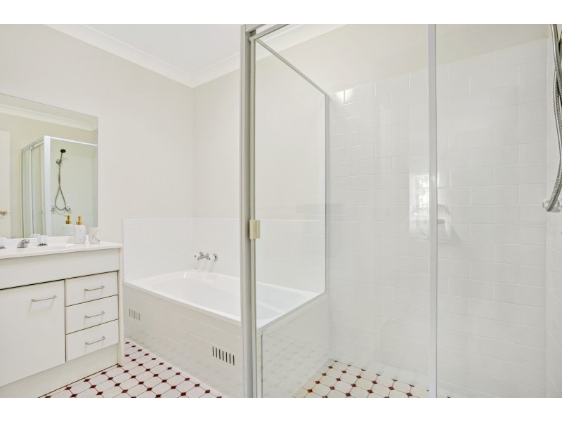 1/24 Denton Park Drive, Rutherford NSW 2320