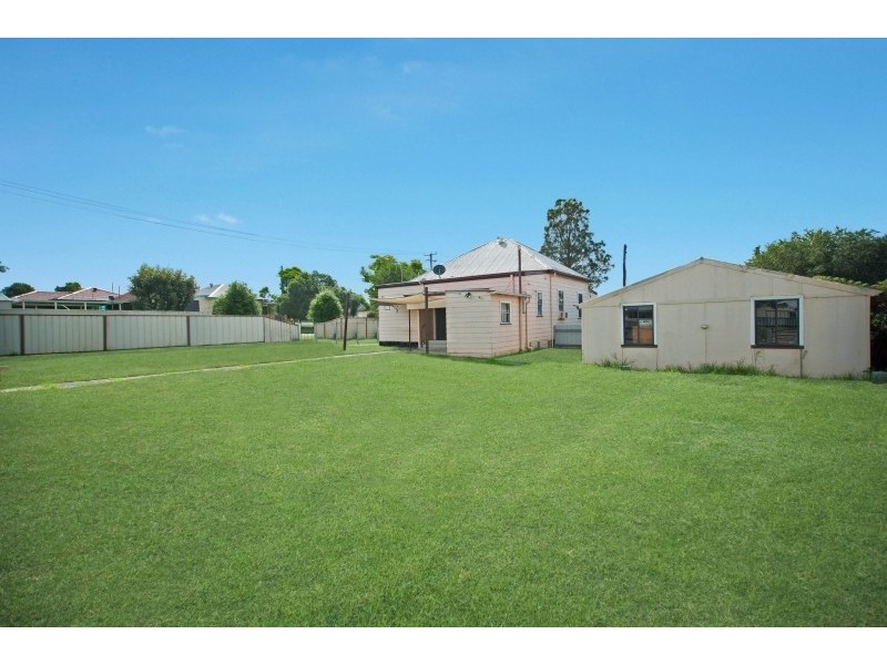27 Farnsworth Street, Thornton NSW 2322