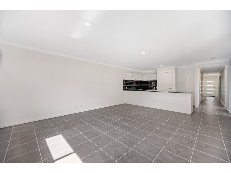 2/6 Hillgate Drive, Thornton NSW 2322