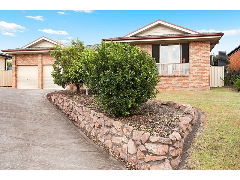10 Cambewarra Avenue, Thornton NSW 2322