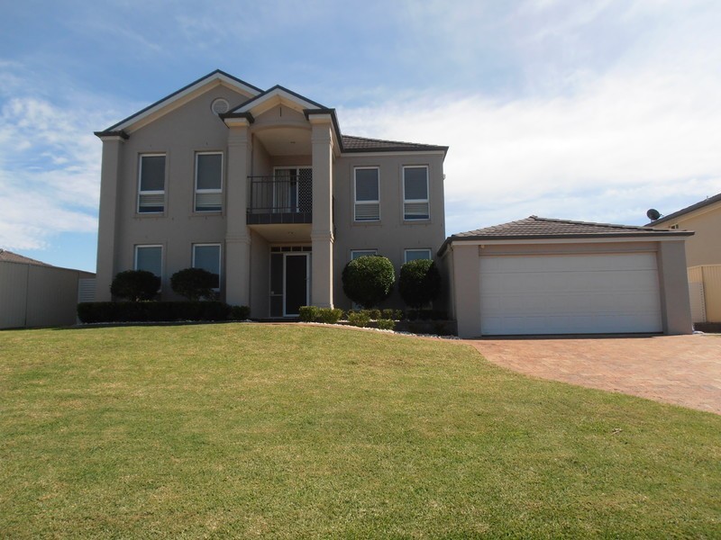 37 Yaldara Avenue, Thornton NSW 2322
