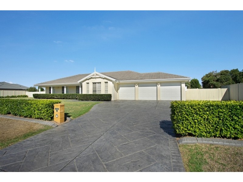 68 Forbes Crescent, Cliftleigh NSW 2321