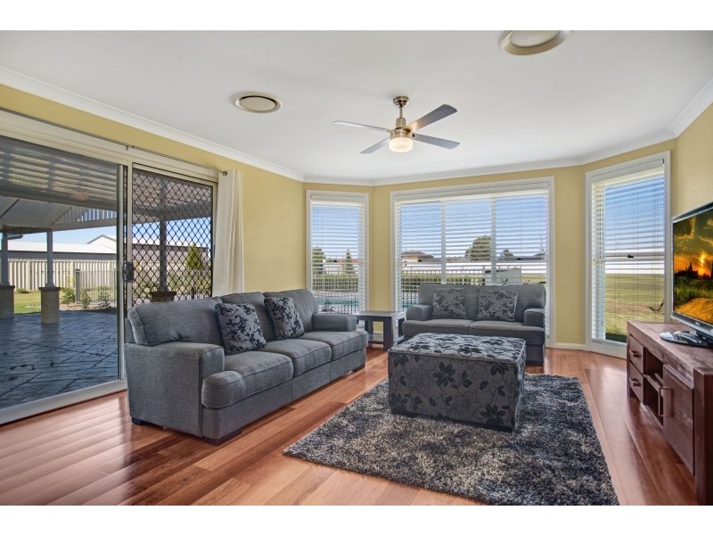 68 Forbes Crescent, Cliftleigh NSW 2321