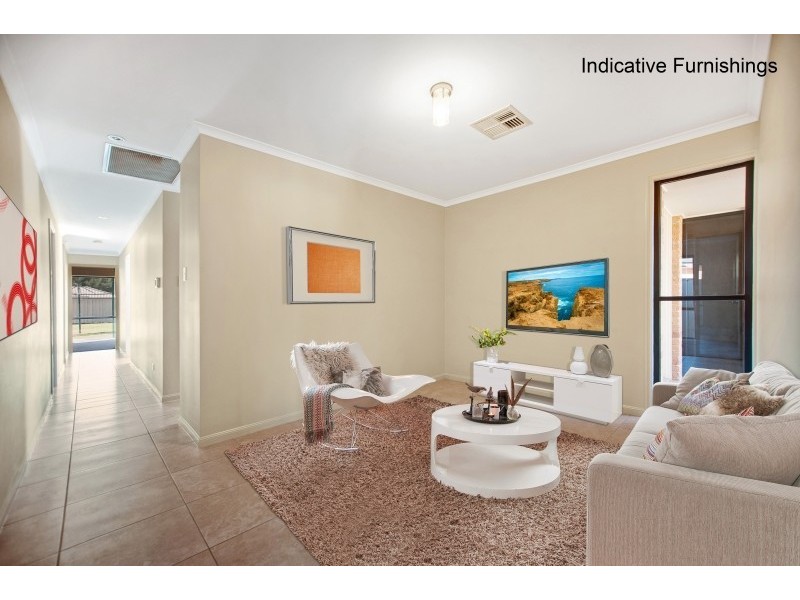 6 Centre Street, Greta NSW 2334