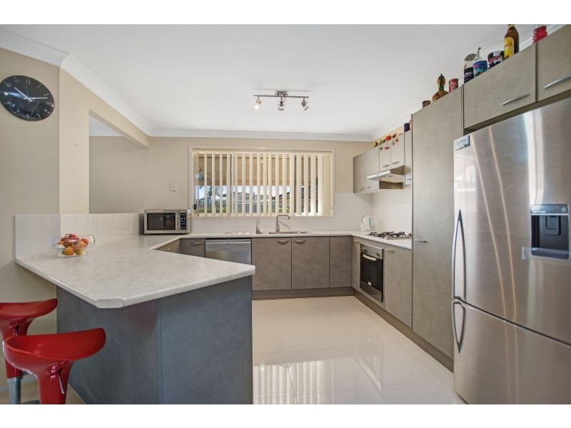 2 Garrie Close, Thornton NSW 2322