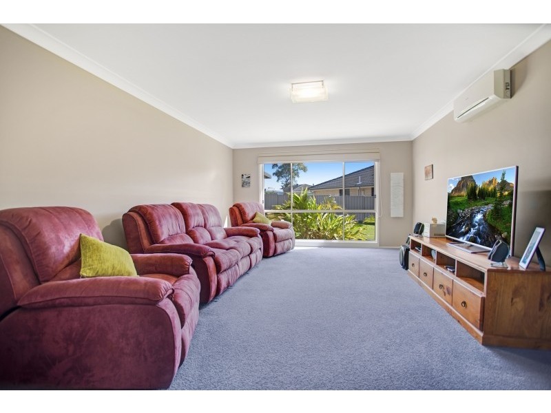 2 Garrie Close, Thornton NSW 2322