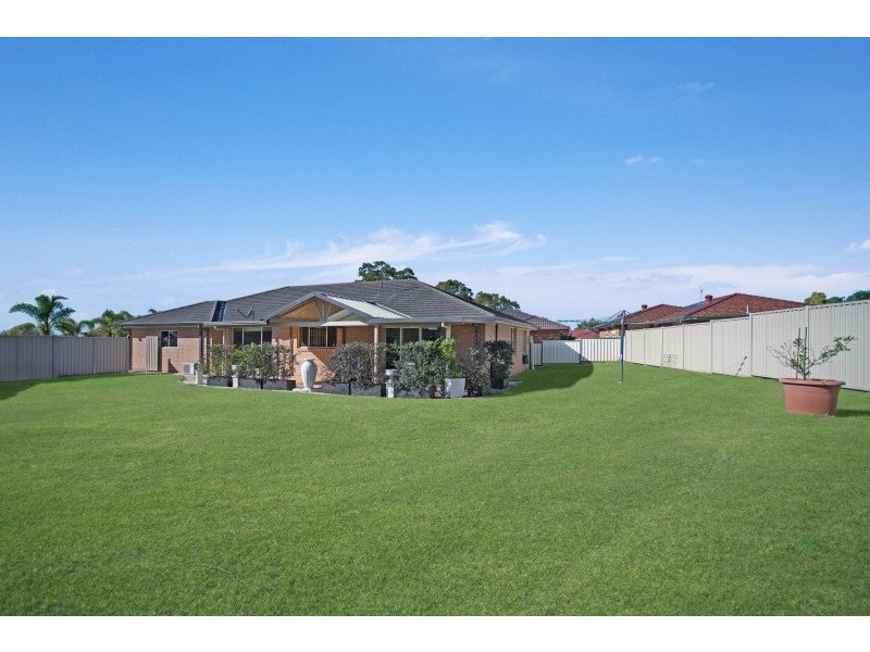 2 Garrie Close, Thornton NSW 2322